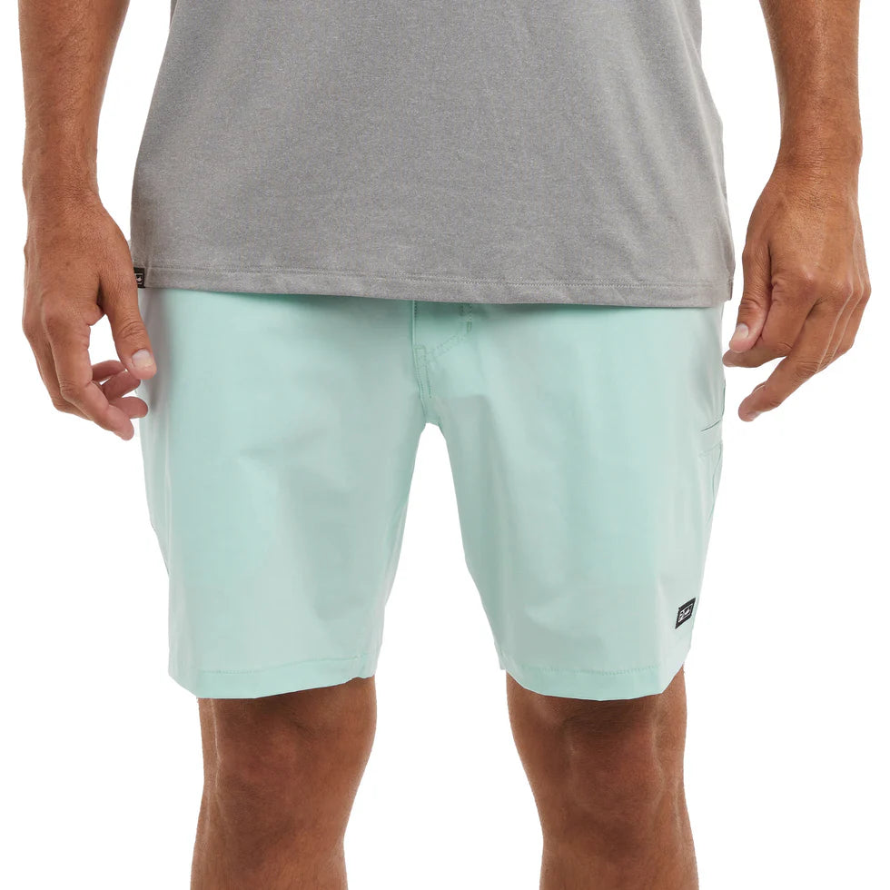 Pelagic Mako Hybrid Shorts 18"