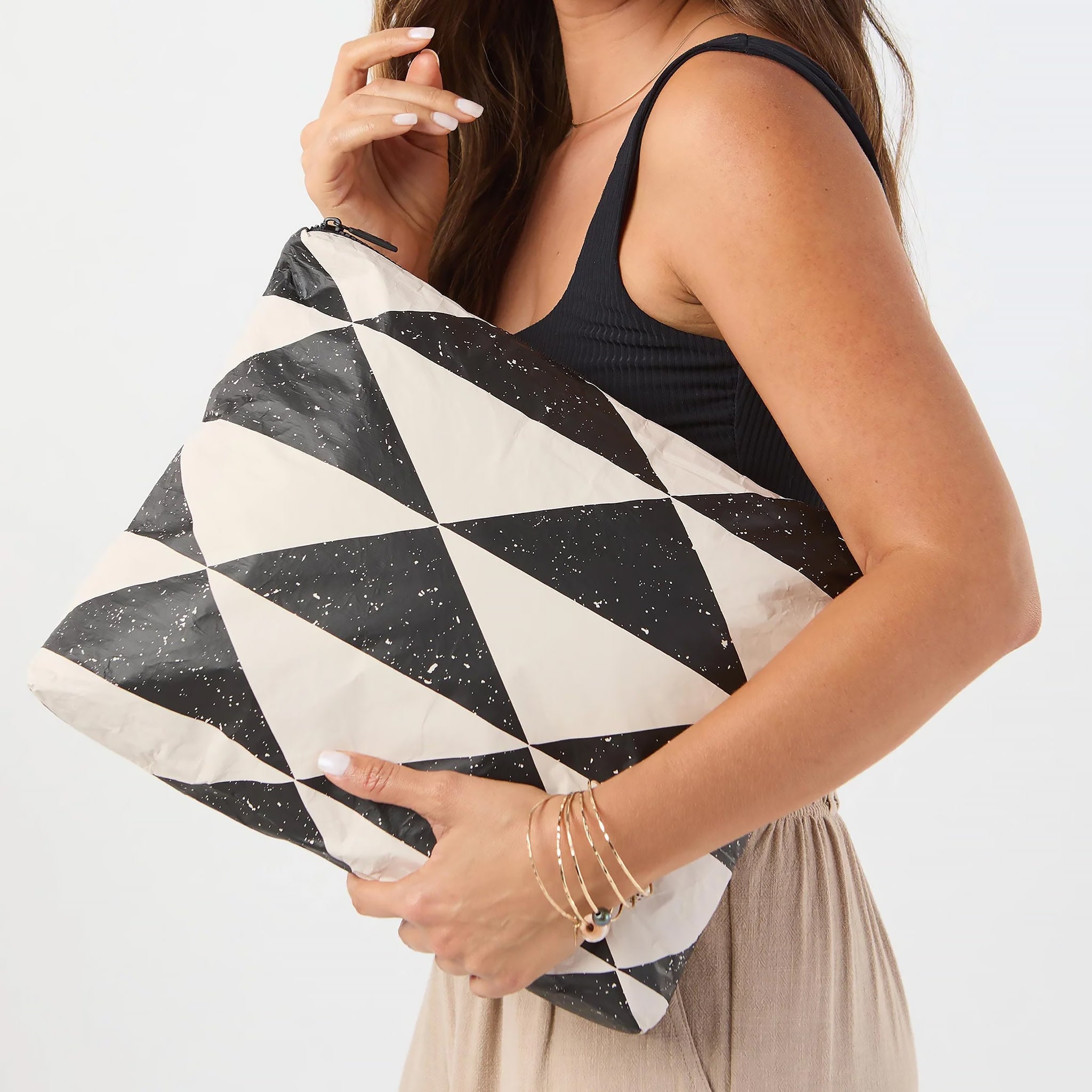 Max Pouch - Kona Nui