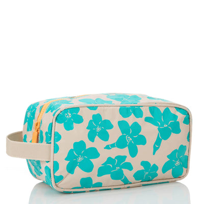 Dopp Kit - Puakenikeni Buds