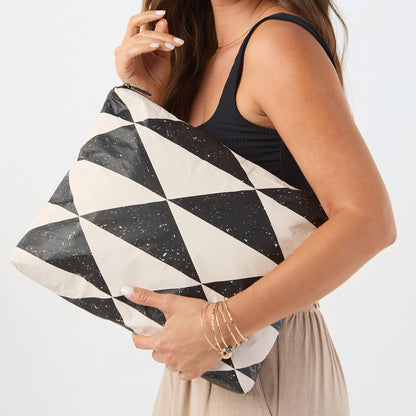 Max Pouch - Kona Nui