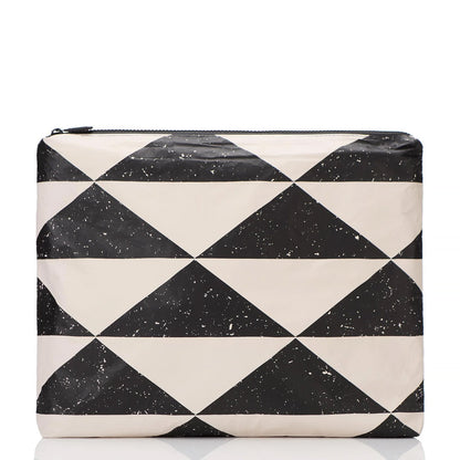 Max Pouch - Kona Nui