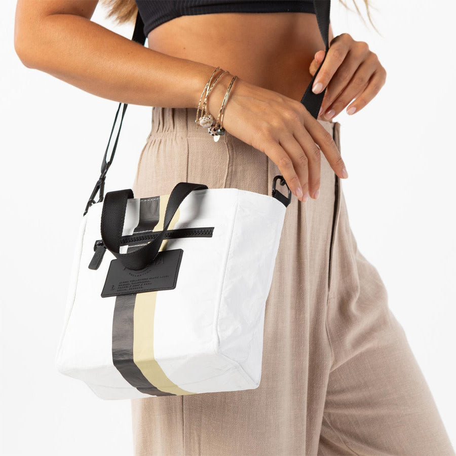 Crossbody - Le Voyageur