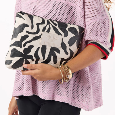Mid Pouch - Float