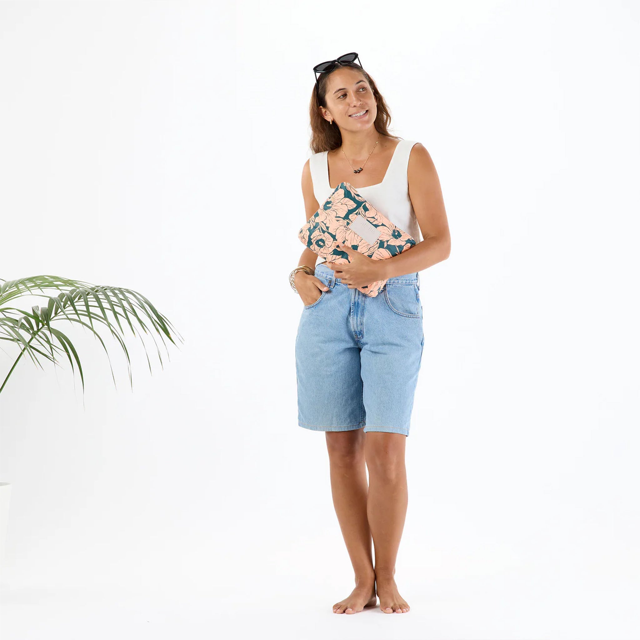 Mid Pouch - Flor del Mar