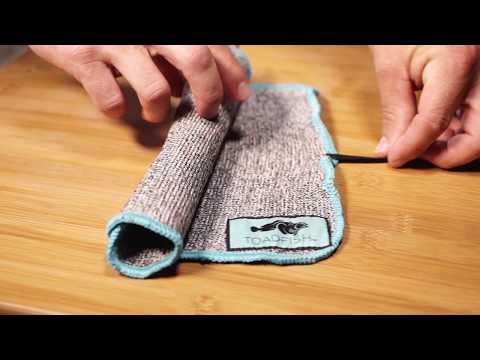 Toadfish Put 'Em Back Cut-Proof Shucking Cloth