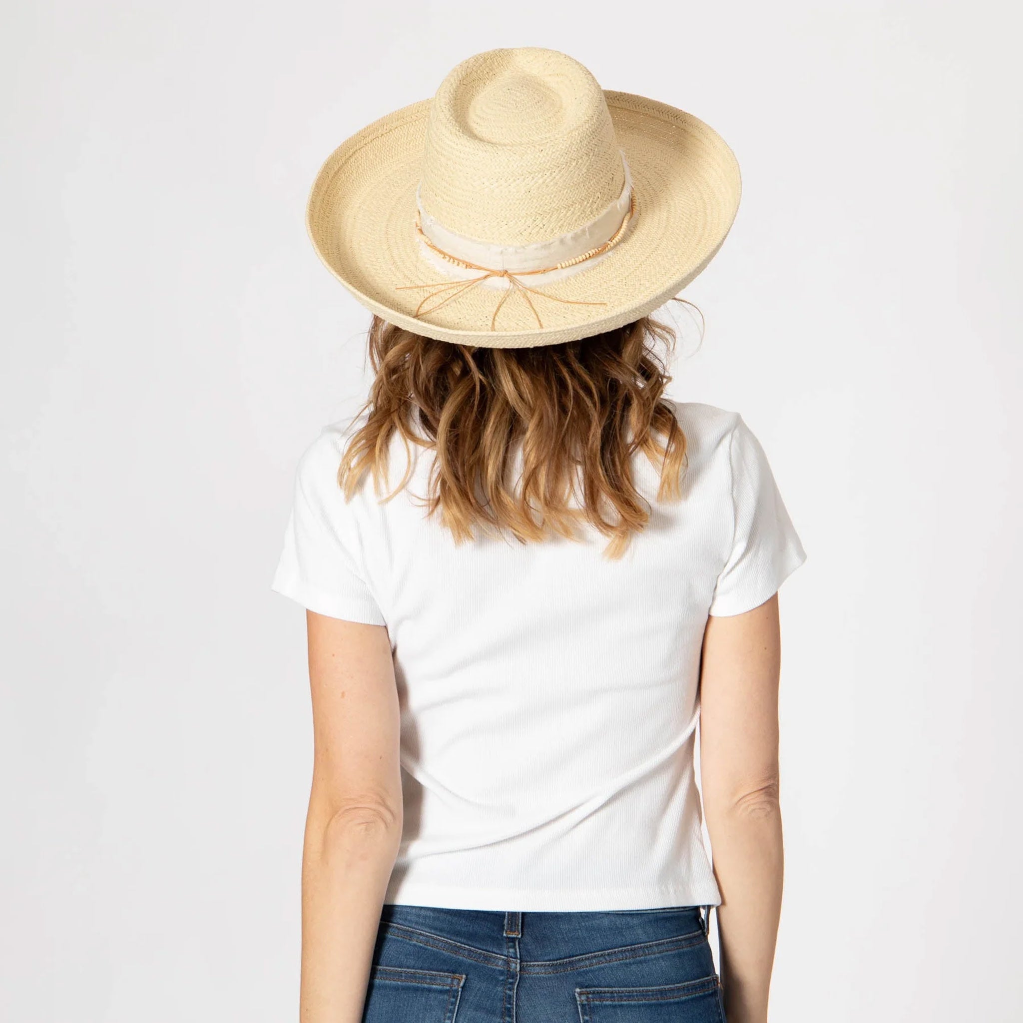 Yesenia Toyo Straw Kettle Brim Rancher